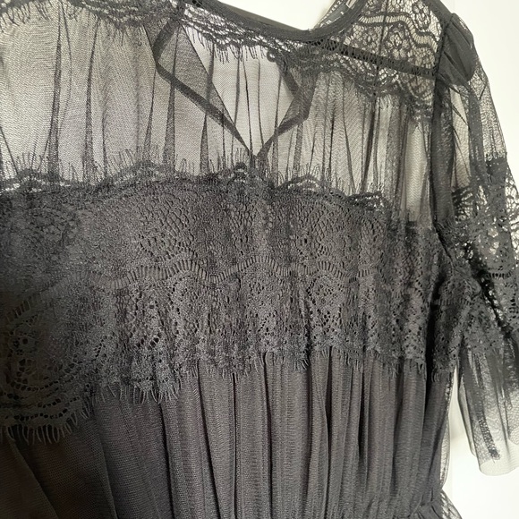 Black Lace Mini Tulle Dress - Picture 6 of 6